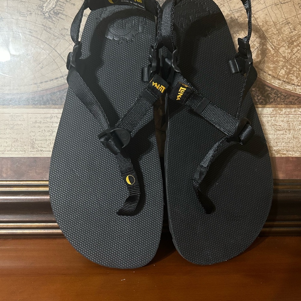 LUNA • OSO FLACO Minimalist Trail Running and Hiking Sandals • Men’s Size 12 - Picture 8 of 9